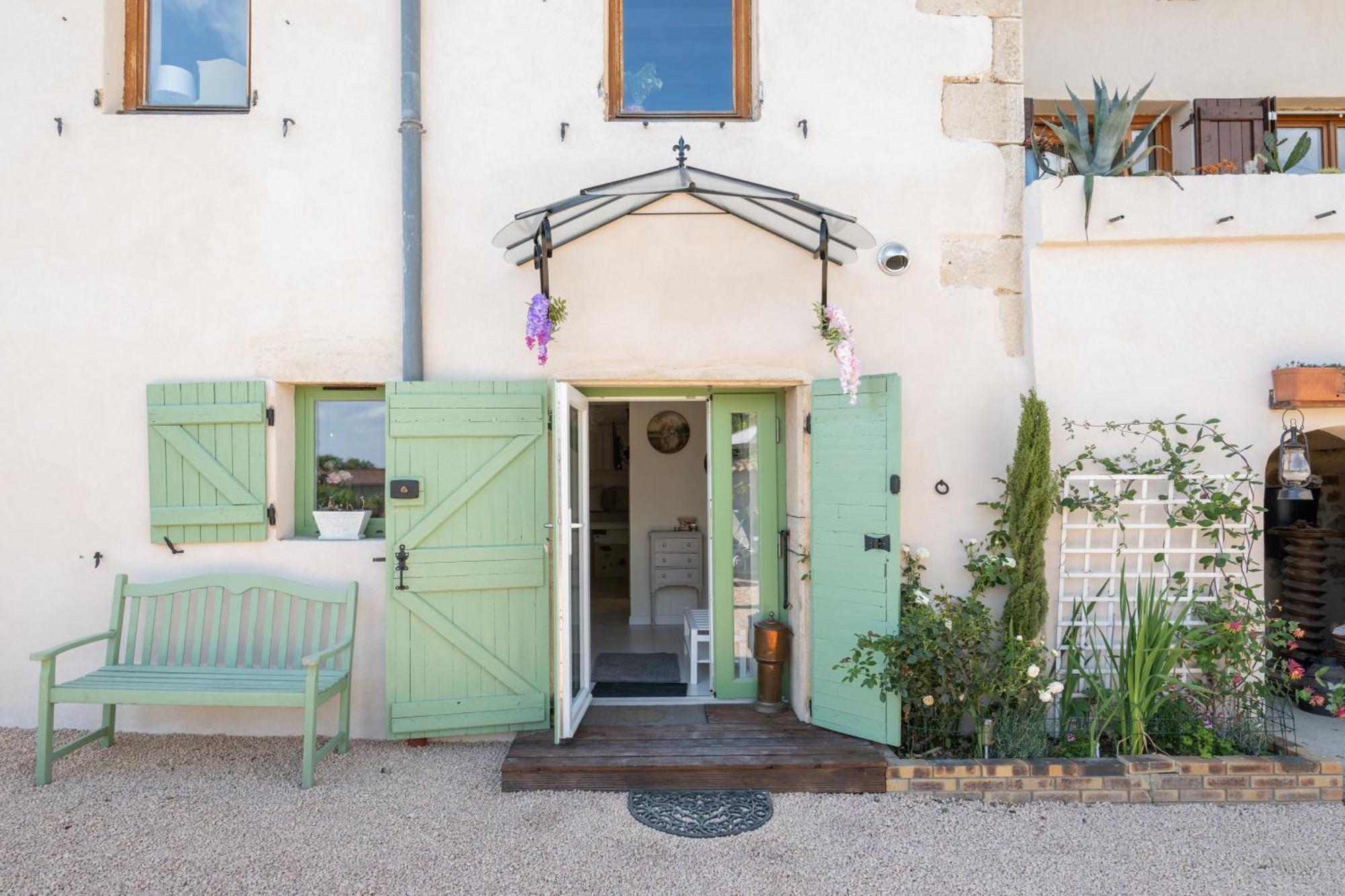 Cocon De Morgon Bed & Breakfast วิลเล-มอร์กง ภายนอก รูปภาพ